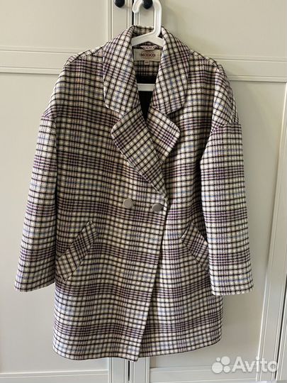 Пальто Новое 44