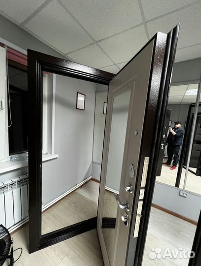 Входная дверь с бесплатной установкой