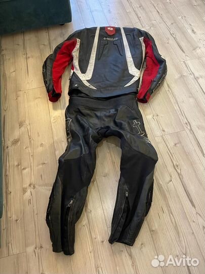 Продам мото комбинезон held