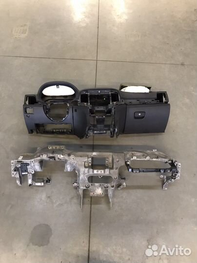 Продаю панель от Jeep grand cherokee