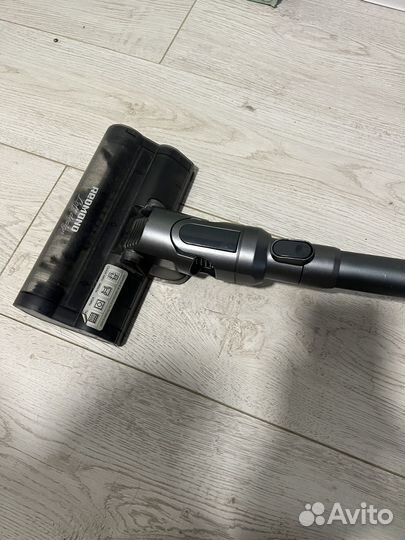 Пылесос ручной Redmond