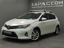 Toyota Auris 1.6 CVT, 2013, 174 000 км, с пробегом, цена 900 000 руб.