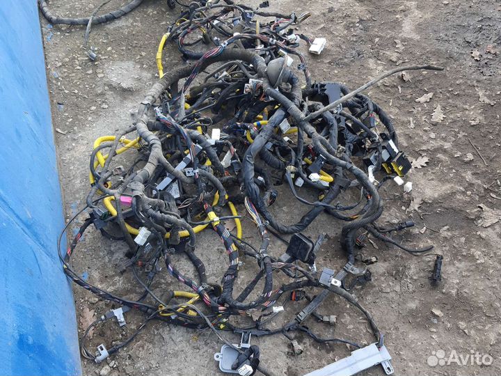 Повдка на hyundai elantra 2,0л. АКПП 2002г,в