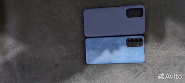 Чехол на телефон