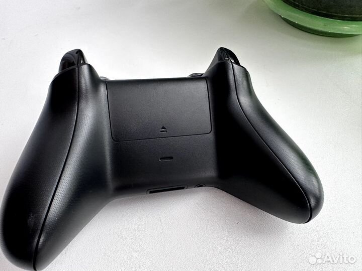 Геймпад xbox one s