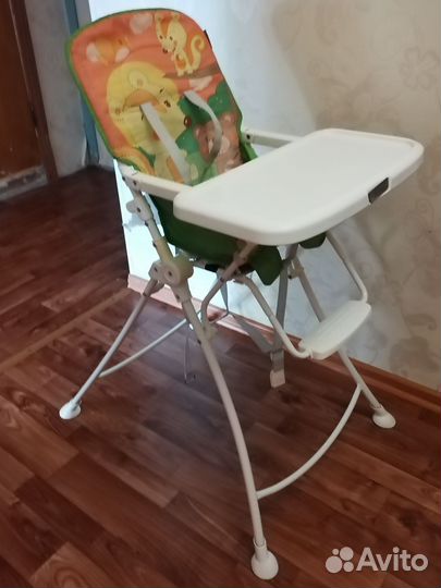 Стульчик для кормления