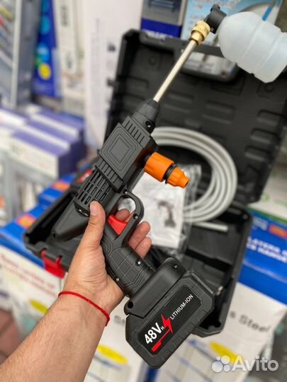 Аккумуляторная мойка высокого давления