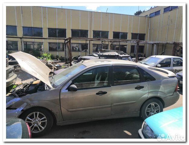 Ford Focus 1 2003 2.0 (разбор)