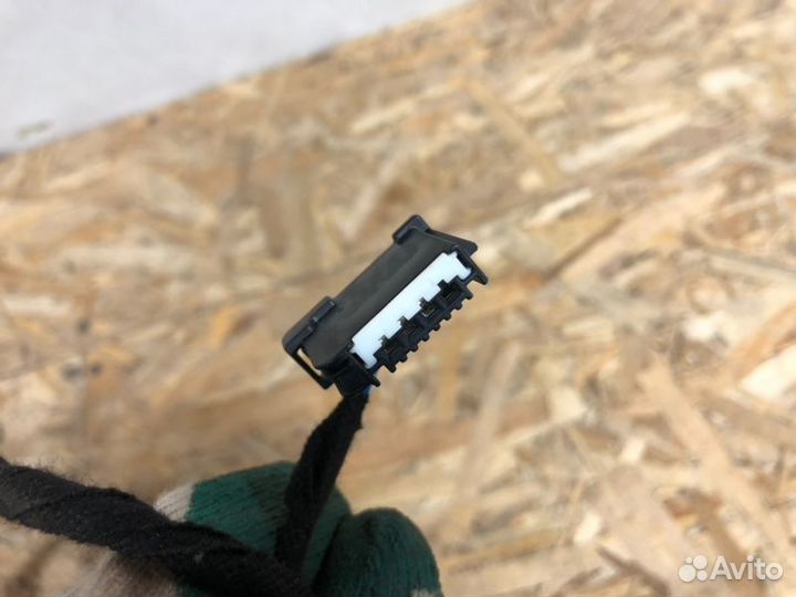 Проводка двери багажника Opel Astra J GTC