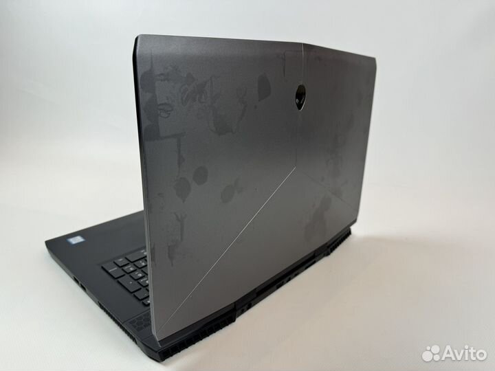 Мощный Alienware M17 I7/32Gb/RTX2070 8Gb