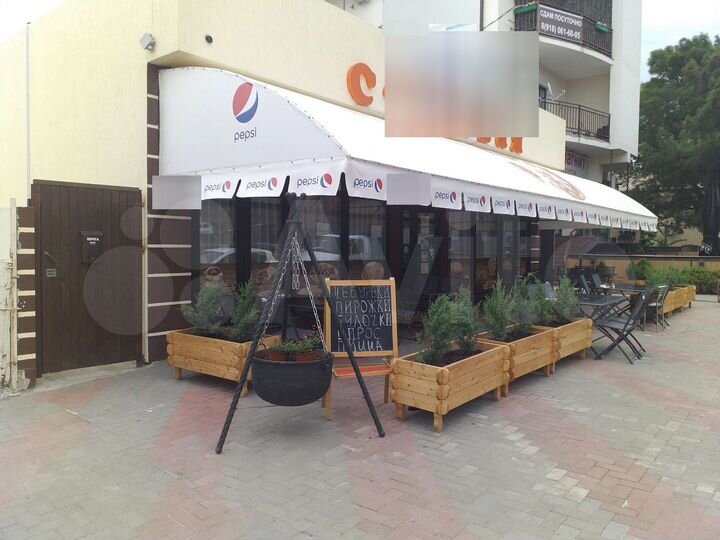 Комната 14 м² в 5-к., 1/2 эт.