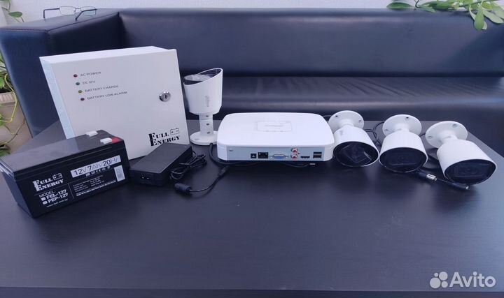 Комплект видеонаблюдения