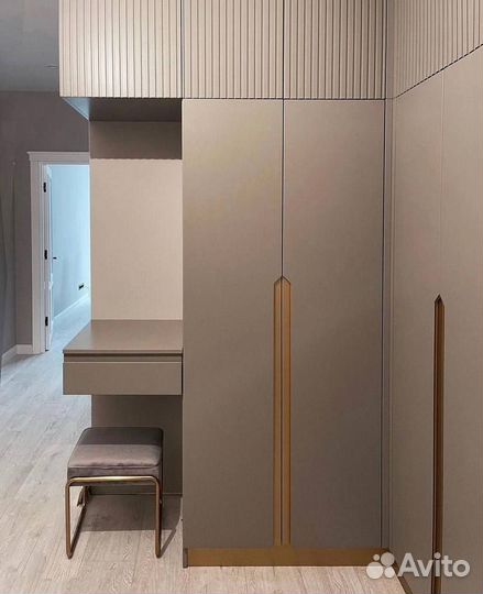 Прихожая по индивидуальному проекту