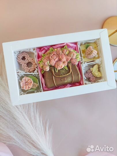 Шоколад ручной работы 8 марта