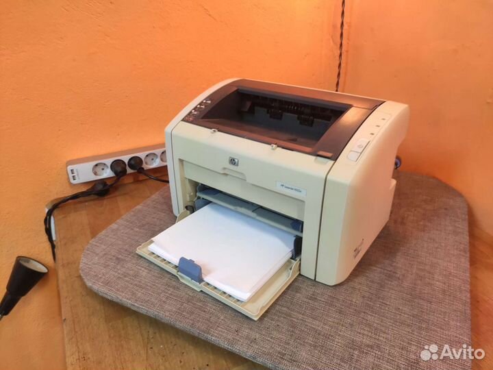 Лазерный принтер HP LaserJet 1022
