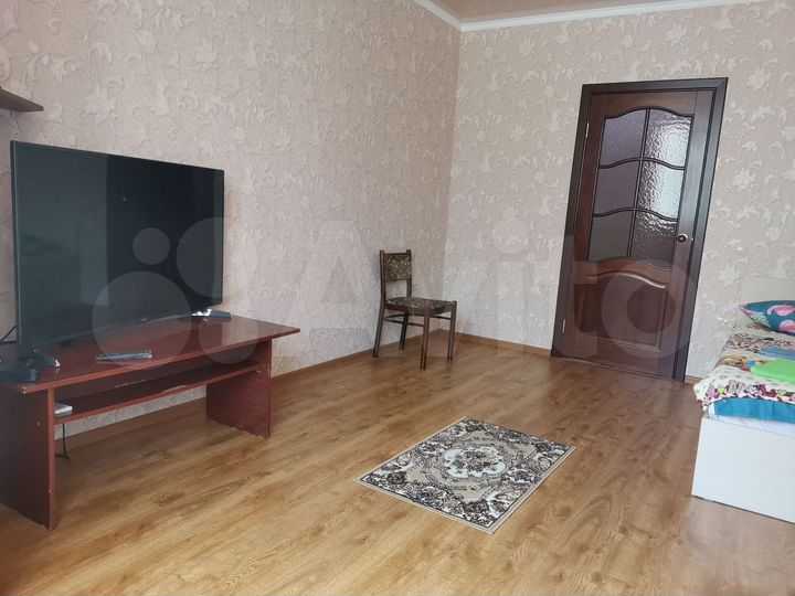 1-к. квартира, 54 м², 6/9 эт.