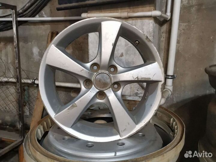 Колесо Диск обод 6.5х16 5х108 ET52.5 d63.3