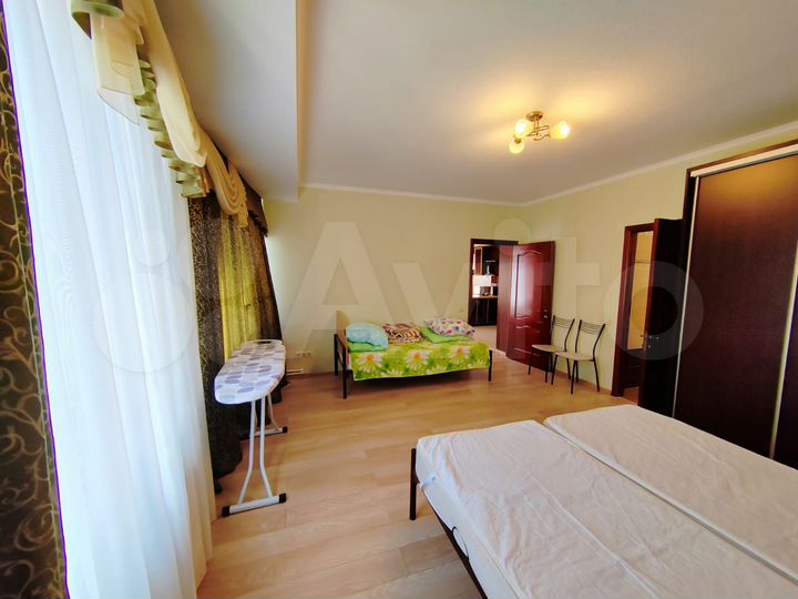 2-к. квартира, 61,2 м², 1/4 эт.