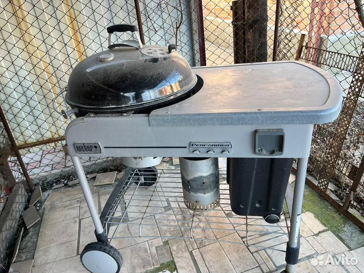 Угольный гриль Weber Perfomer USA настоящий