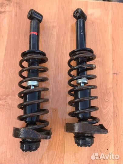 Стойка задняя гольф 3