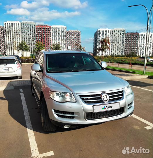 Volkswagen Touareg, 2010