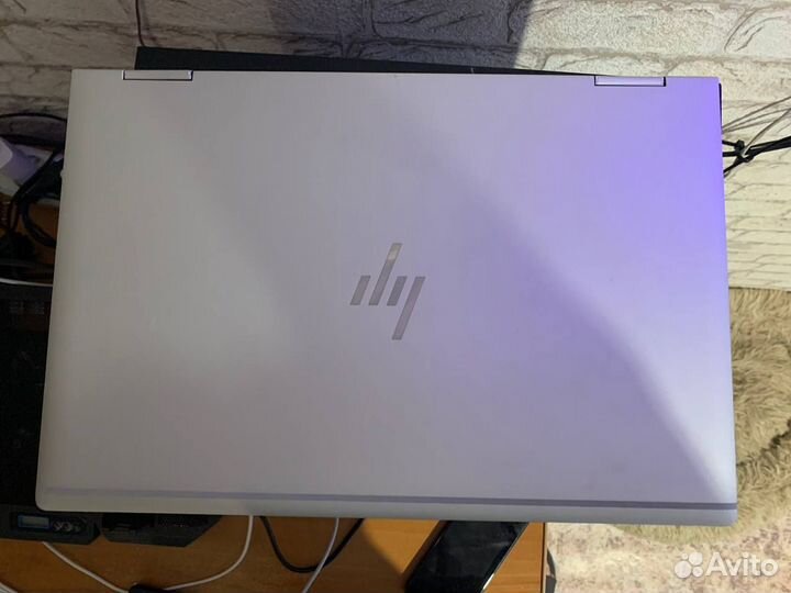 Ноутбук трансформер с сенсорным экраном