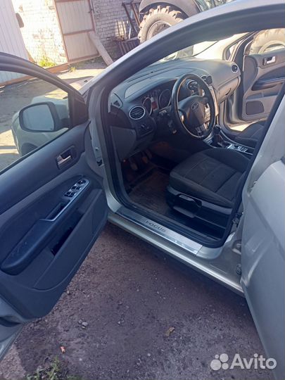 Ford Focus 1.6 МТ, 2008, 165 681 км