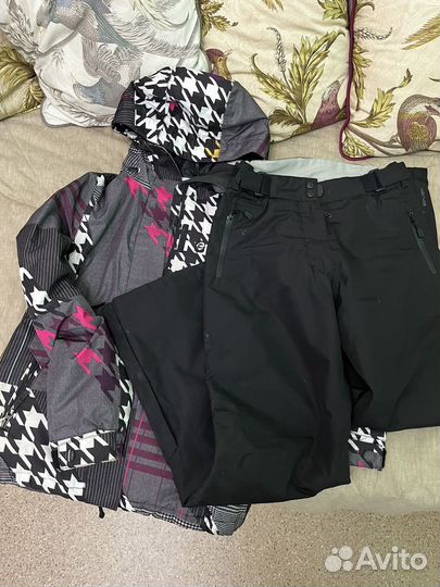 Горнолыжный костюм женский 42