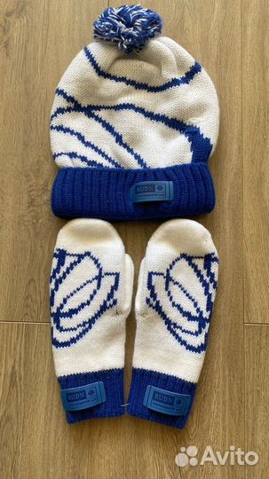 Шапка и варежки рудн