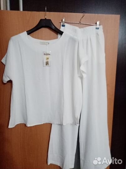 Костюм брючный летний