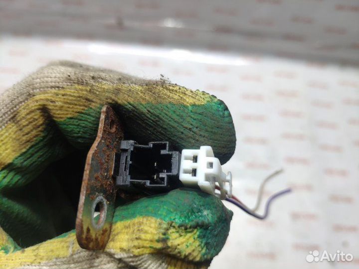 Датчик температуры Mitsubishi Pajero 3 V78W 4M41