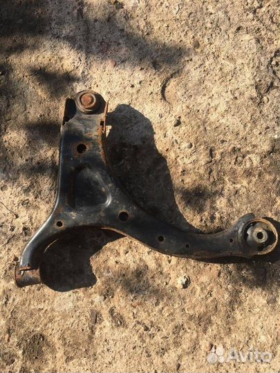 Рычаг передний правый Kia Sorento 2 2012