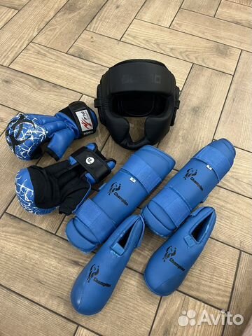 Экипировка для единоборств или бокса