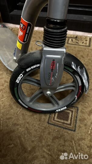 Самокат взрослый 100 кг 230мм