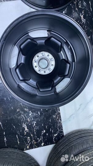Оригинальные диски Mercedes G-Класс G63 AMG R22