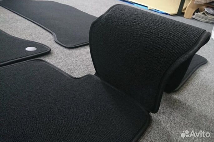 Ворсовые коврики для Mercedes-Benz w204