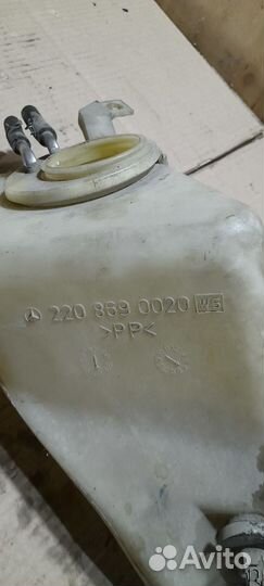 Бачок омывателя лобового стекла Mercedes w220