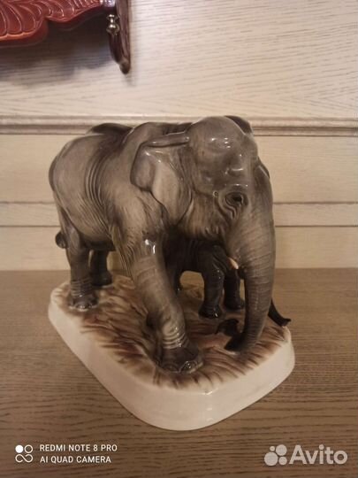 Фарфоровая статуэтка материнство Германия