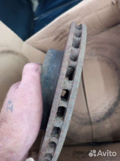 Тормозные диски Ниссан