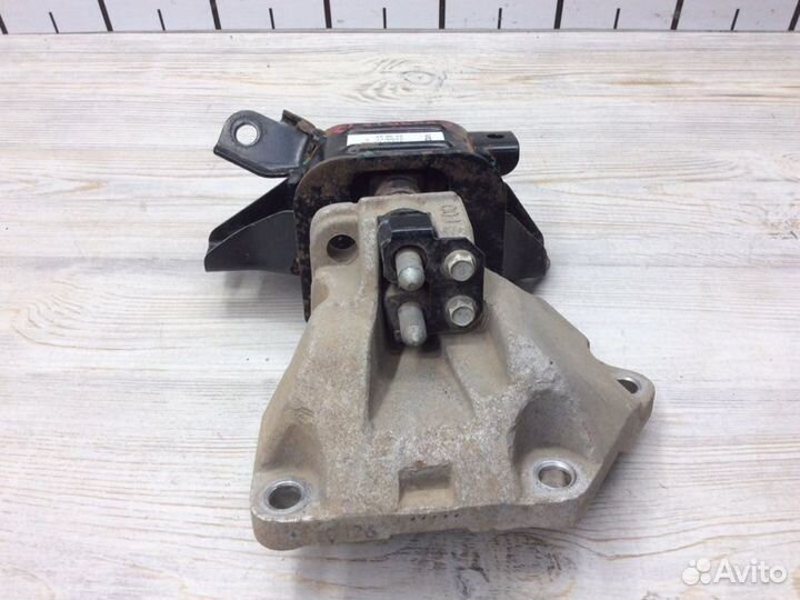 Опора кпп левая Hyundai Solaris седан G4FG 2017