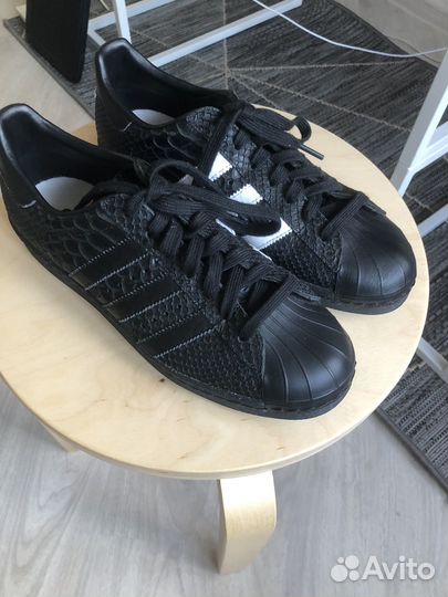 Кроссовки adidas оригинал