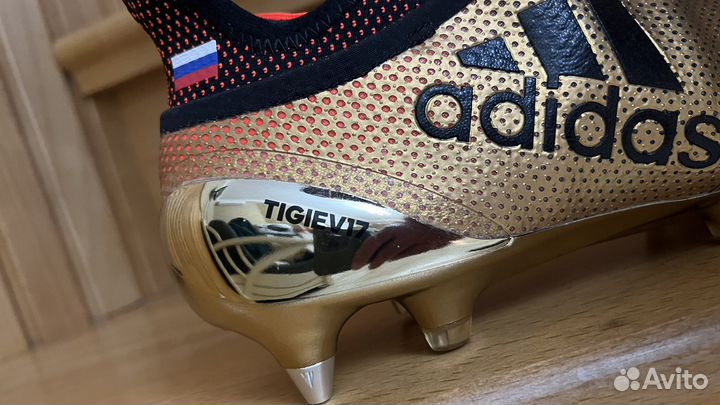 Футбольные бутсы adidas именые оригинал