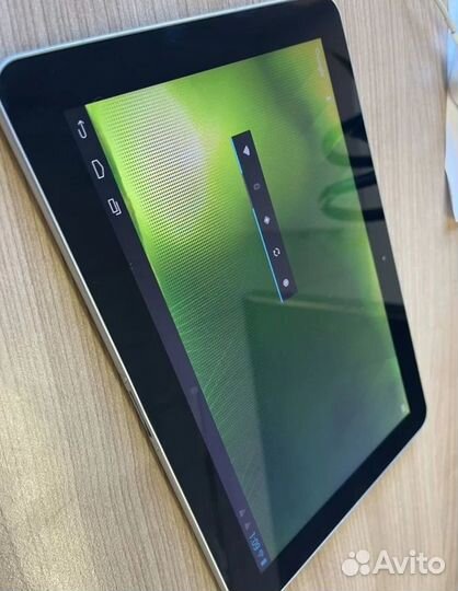 Планшет Samsung Galaxy Tab 10.1 GT-P7510UW