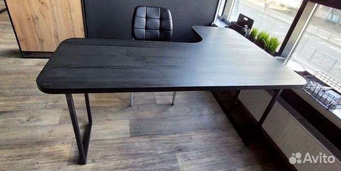 Стол офисный угловой в стиле лофт