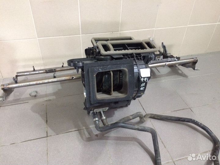 Мотор печки, отопитель в салоне Форд Фокус 3