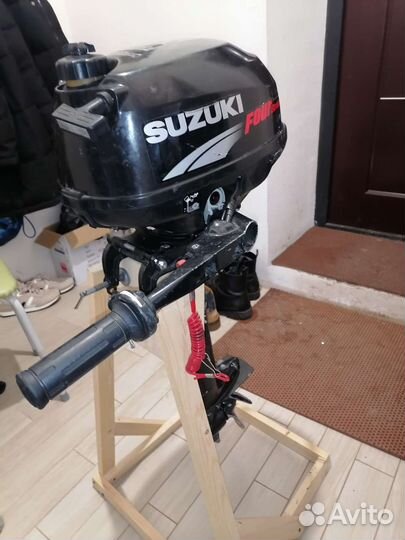 Мотор лодочный Suzuki df2,5