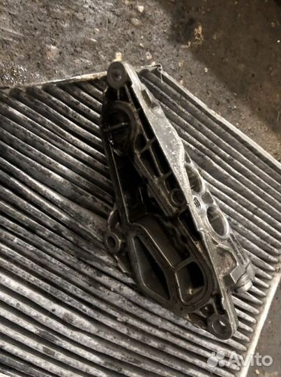 Масляный термостат BMW 5 F10 N55B30 7573051