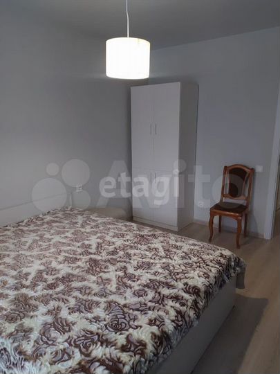 2-к. квартира, 54 м², 1/10 эт.