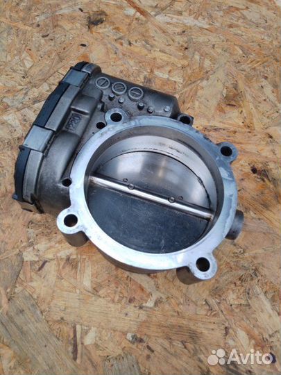 Дроссельная заслонка Audi A8 D4 long 4.2 cdra 2011