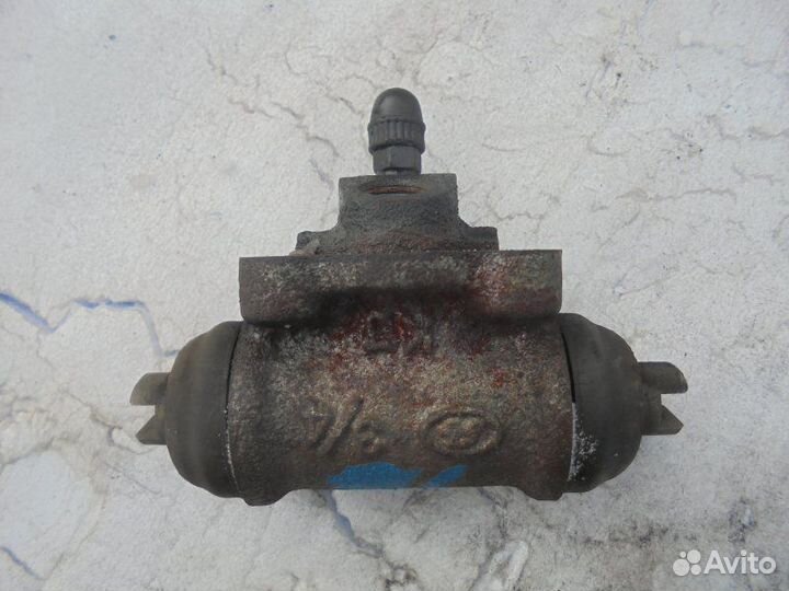 Рабочий тормозной цилиндр Nissan Wingroad WRY11